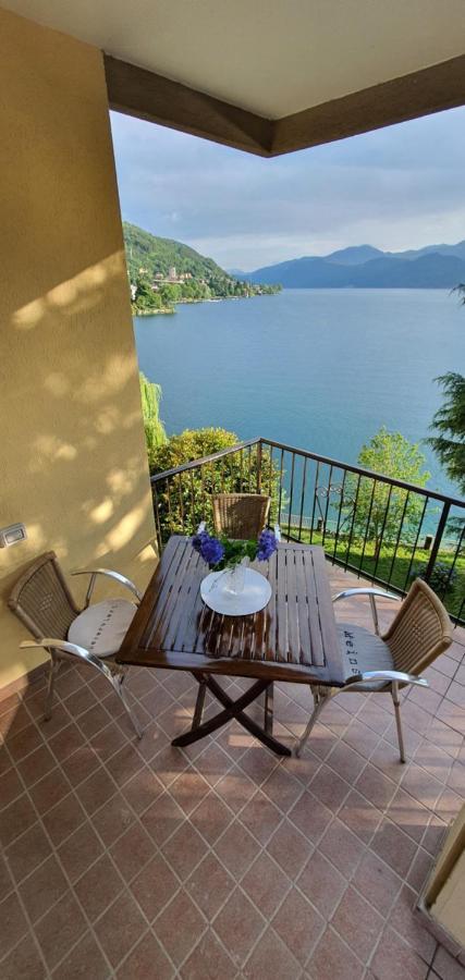 Beautiful Place A Lago D'Orta Mit Direktem Seezugang Omegna Exteriör bild