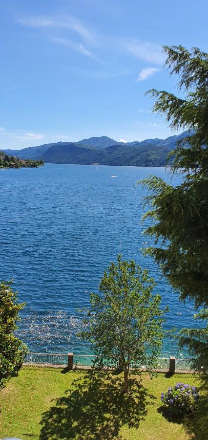 Beautiful Place A Lago D'Orta Mit Direktem Seezugang Omegna Exteriör bild
